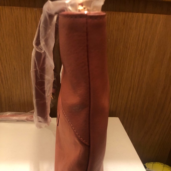 LC cute rose pink slim tote with crossbody strap - Picture 5 of 7